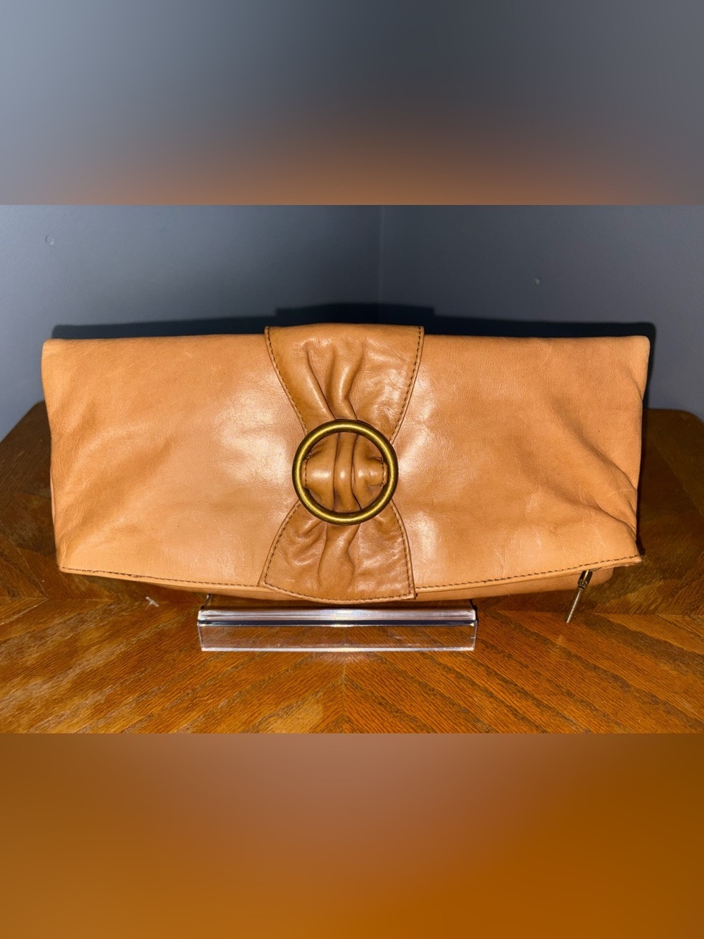 HOBO International Tan Leather Foldover Bow O-Ring Clutch Vintage